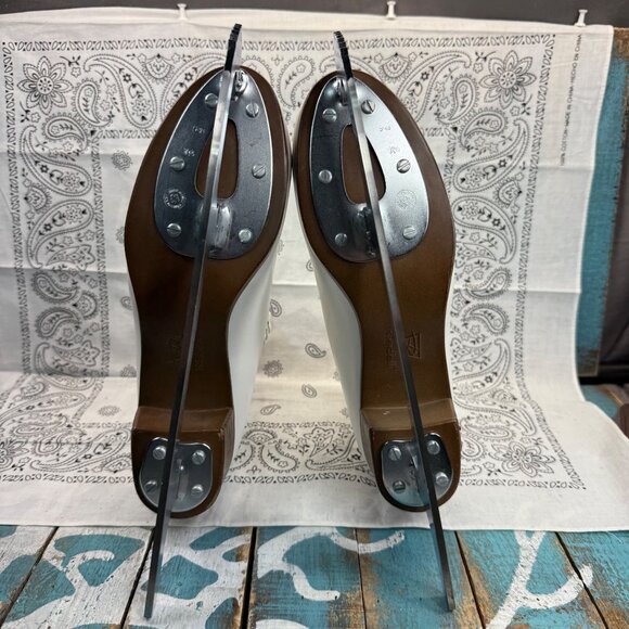 New Riedell Figure Skates Women Sz 6 Model 117 White Toe Pick Blades Canada Flaw - Picture 8 of 12